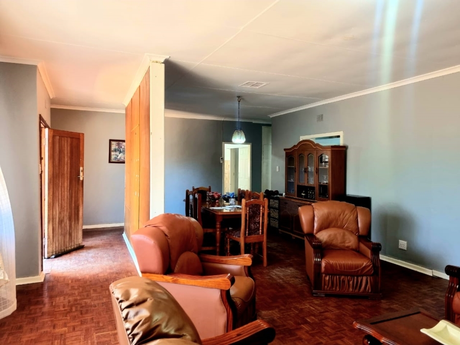 3 Bedroom Property for Sale in Verwoerdpark Northern Cape